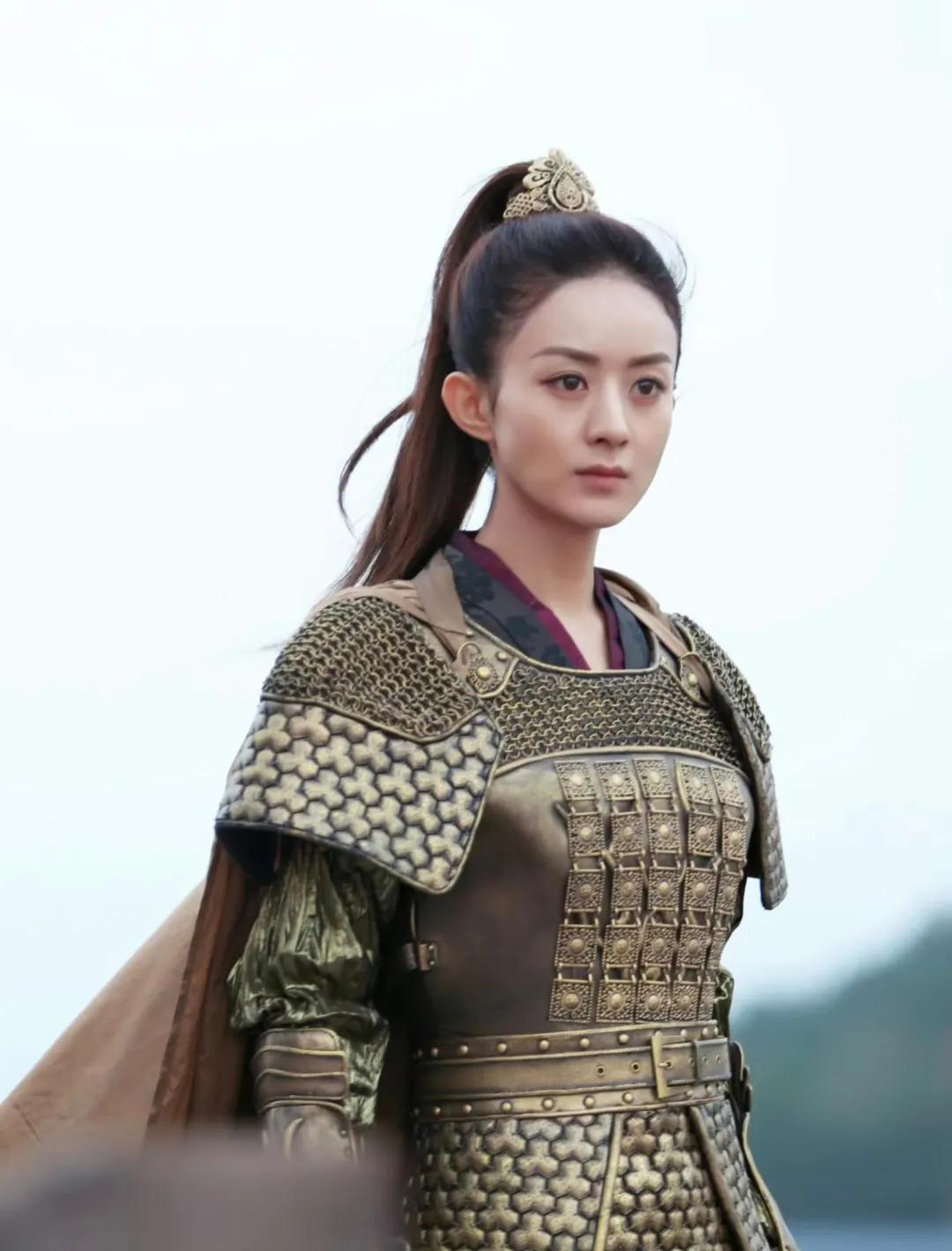 谁成想，时隔九年《楚乔传》再次迎来宣发期！

《冰湖重生》开播就遭观众集体吐槽，