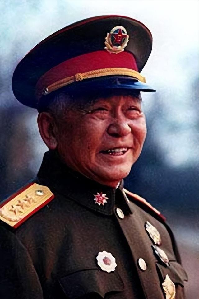1985年6月，他是成都军区司令员，68岁离休；仅5个月后，中央任命他为军事科学