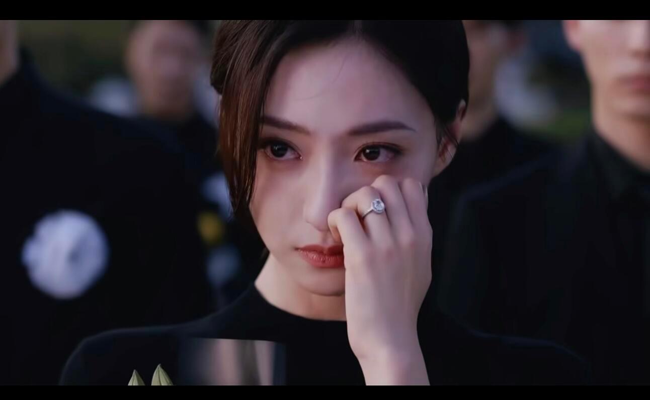 女主长得好带感，我以为韩剧来的‼️ 