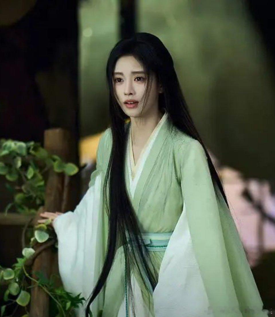 这造型贞子同款吗？ ​​​