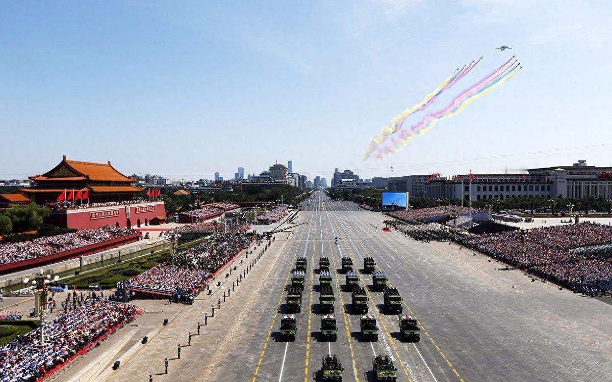 九三阅兵即将举行，可令人意外的是，国务院官宣了一个前所未有的消息，不是说装备，也