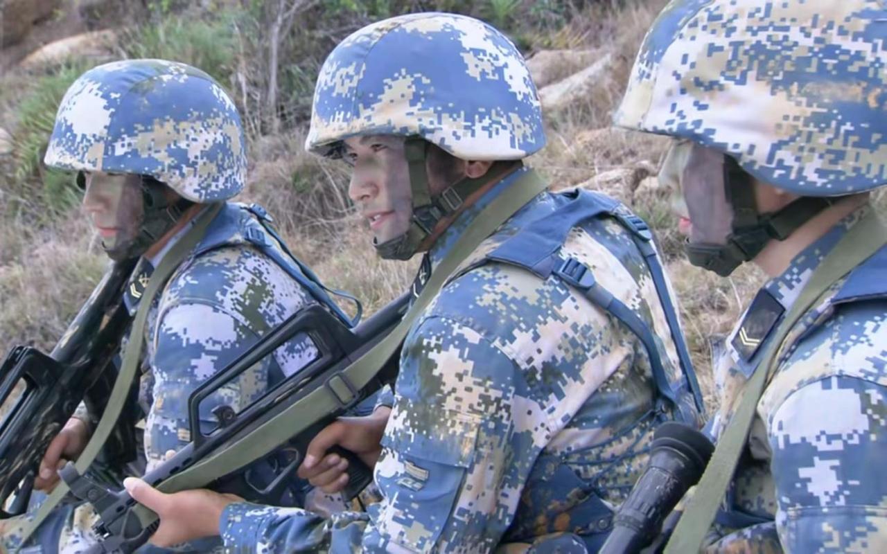 火蓝刀锋，中国海军，听党指挥，能打胜仗，作风优良