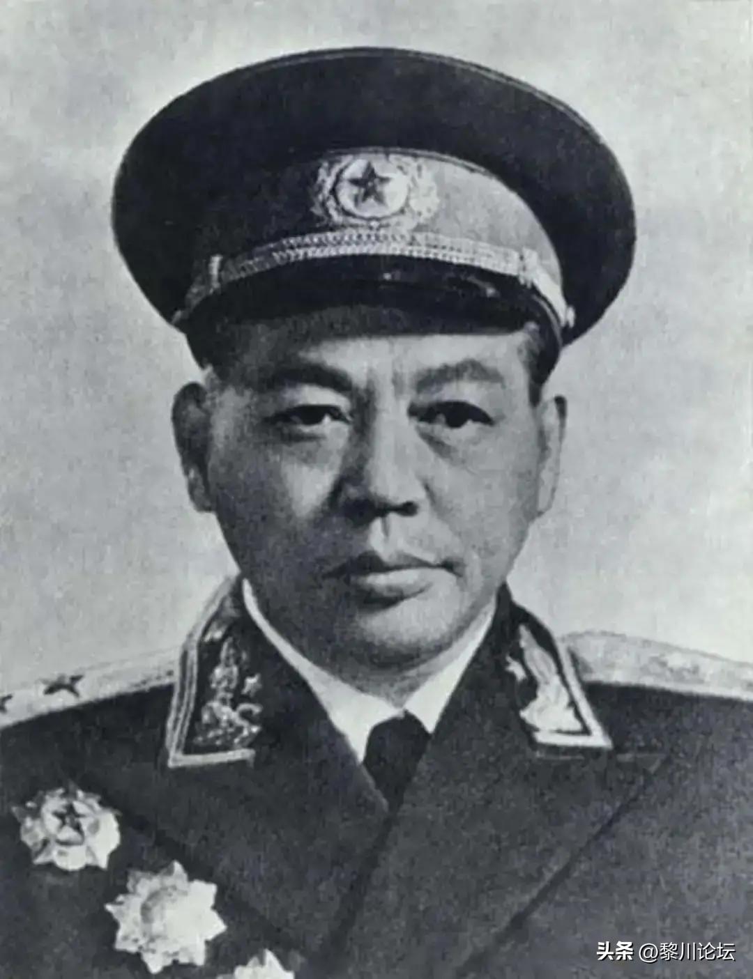 1939年，八路军一个团弹尽粮绝，地主却堵门不让突围，团长曾国华拔枪后地主却说：