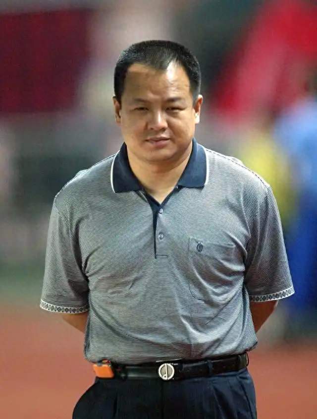 山东泰山:还是放下身段，好好学学北京国安吧！