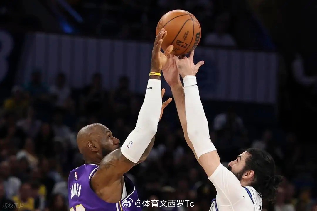 詹姆斯出场数1612独享历史第一！肯纳德三分绝杀 湖人险胜魔术湖人战胜魔术 北京