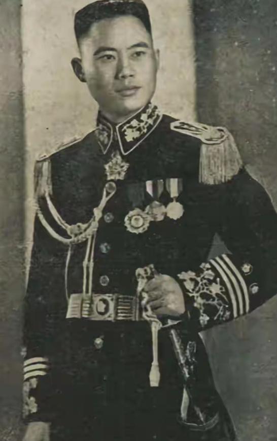 国军怪才中将：刘伯承粟裕多次包围痛歼他，但最终也没逮住

麻烦各位读者点一下右上