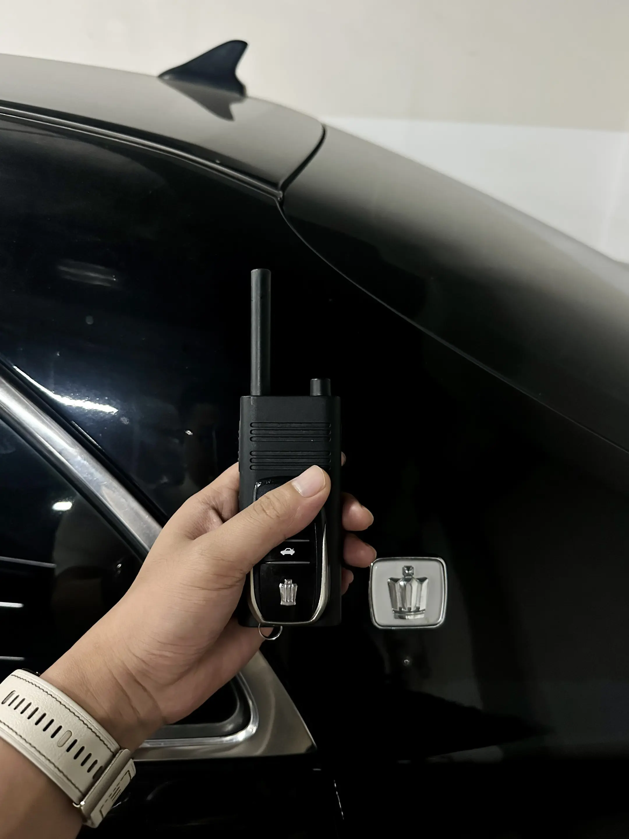 当雨夜钢琴响起。今晚该我出去送货了