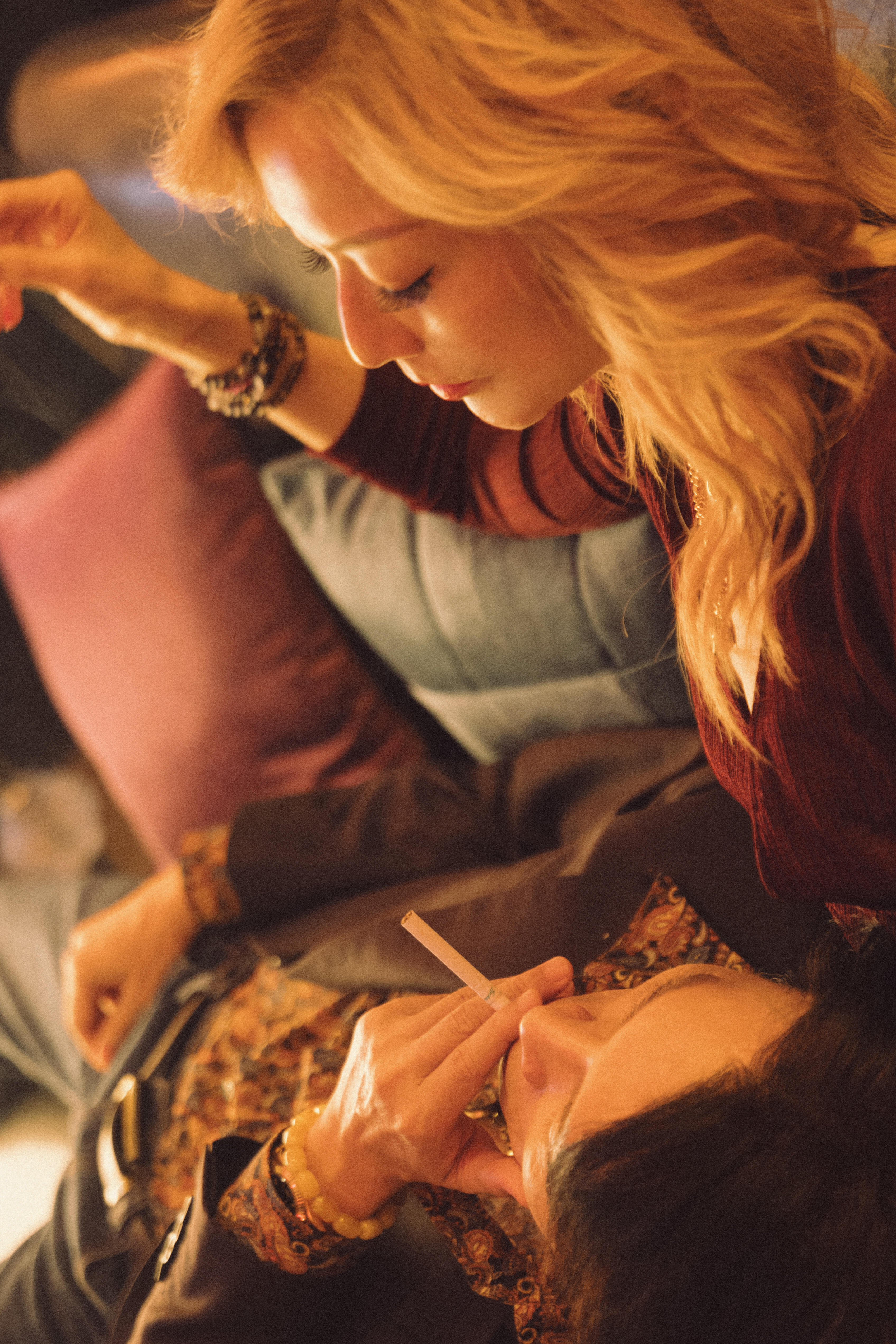 剧照师PhoToTo拍摄的《夜王》片场照／剧照，之前《繁花》的剧照也是她拍的。 