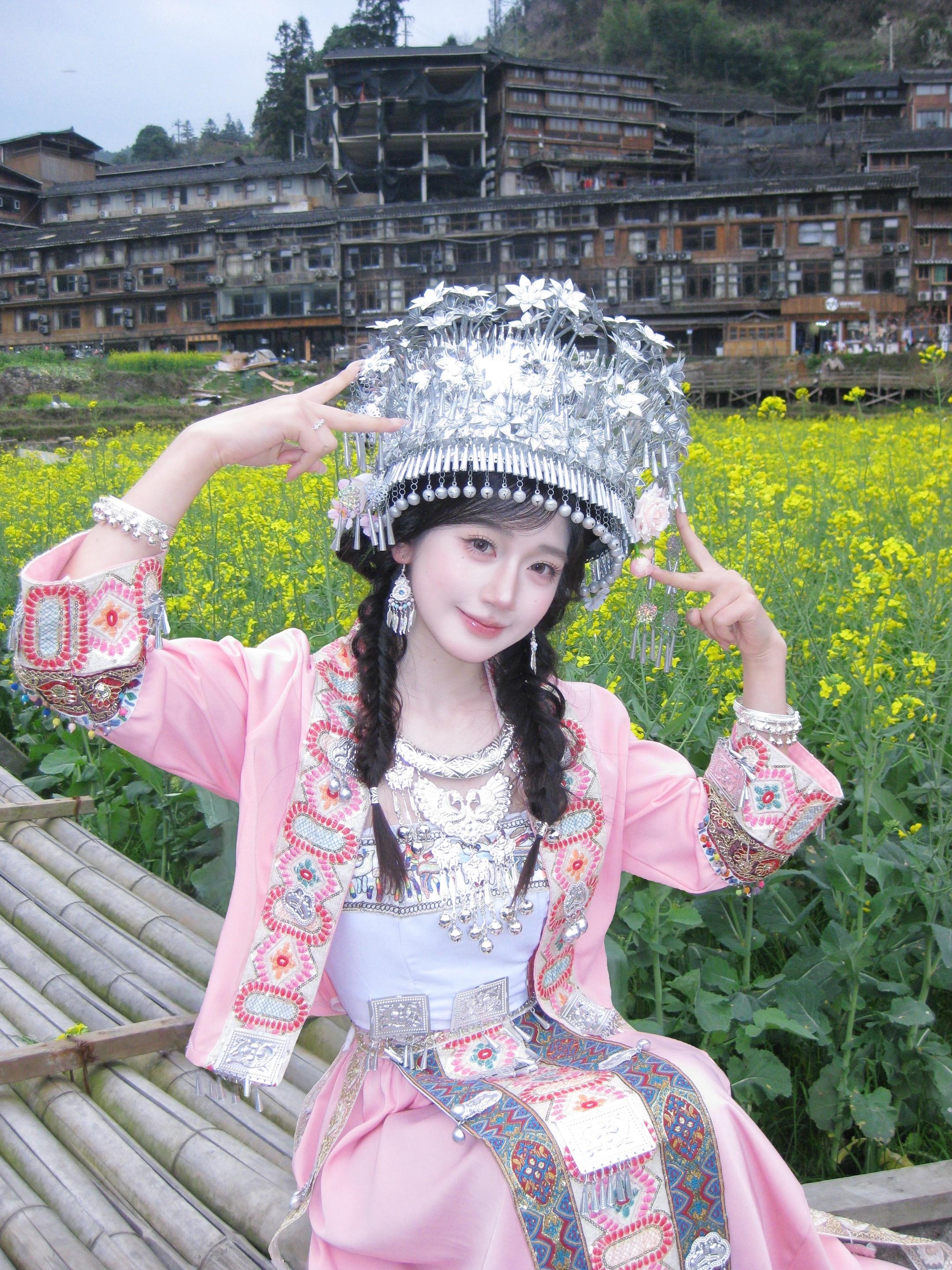 确定不来苗寨拍油菜花吗。
