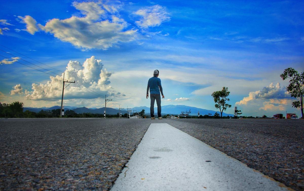 对待特朗普的“联合国”（和平委员会）
中国可以反对、不加入、无视
任凭特朗普自娱