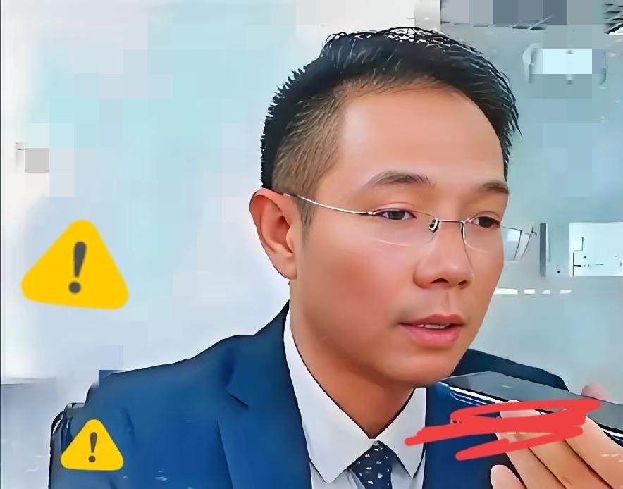 李圣律师在下班途中被三名男子雇佣围殴，三根肋骨骨折，鉴定为轻伤二级。
一审判决下