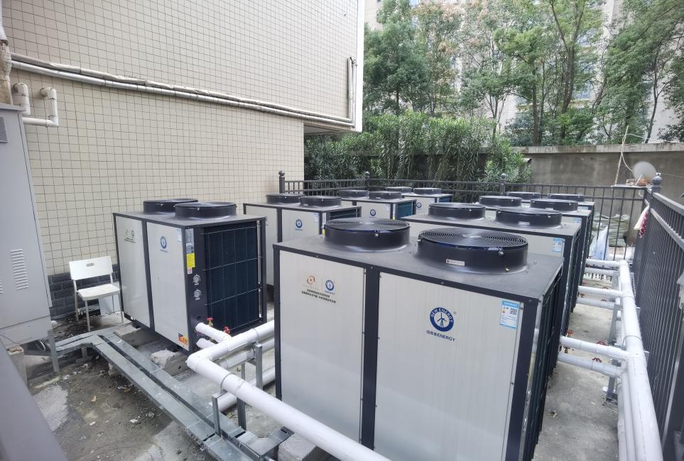 空气能进校园：从南京师大附中到北京高校，学校BOT热水模式效果咋样
 
BOT（