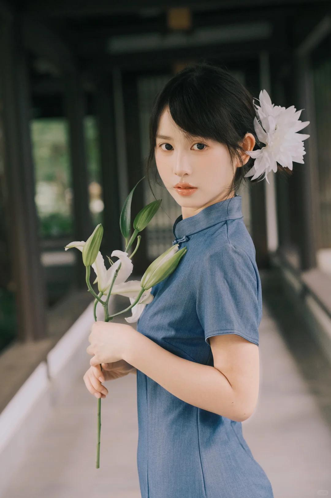 清澈如水！