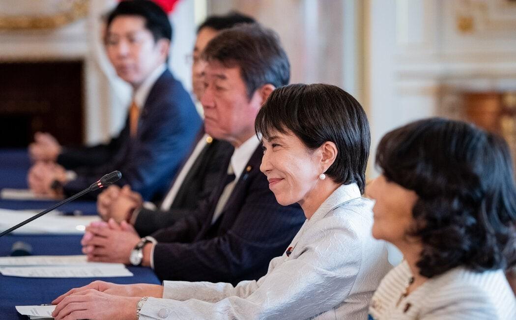 有位日本人终于说出了实话！他说：“美国和中国都是战争的战胜国。美国轰炸了日本各地