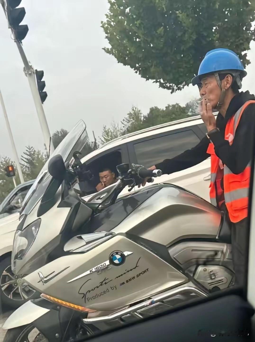 大叔的这辆摩托车，不知道5万能不能拿下