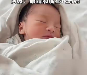 汪小菲家添丁，孩子刚落地，张兰直播间，麻六记酸辣粉，跟着就起飞了。
 
天赐灵童