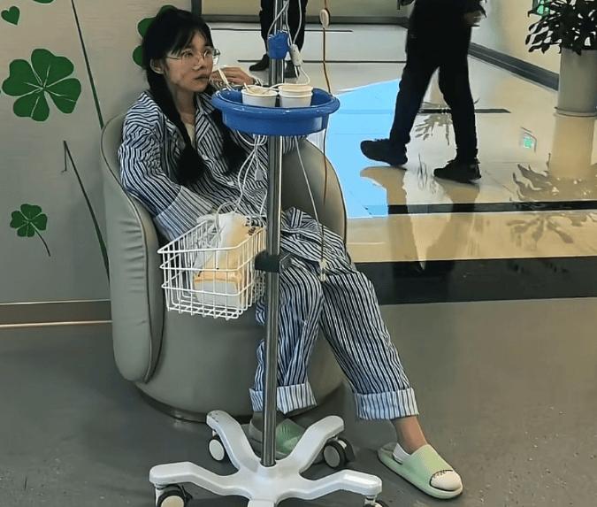 破防！江苏女孩胃癌离世，妈妈曝恶习：不吃早餐饮料代水太扎心民生关注

健康这东西