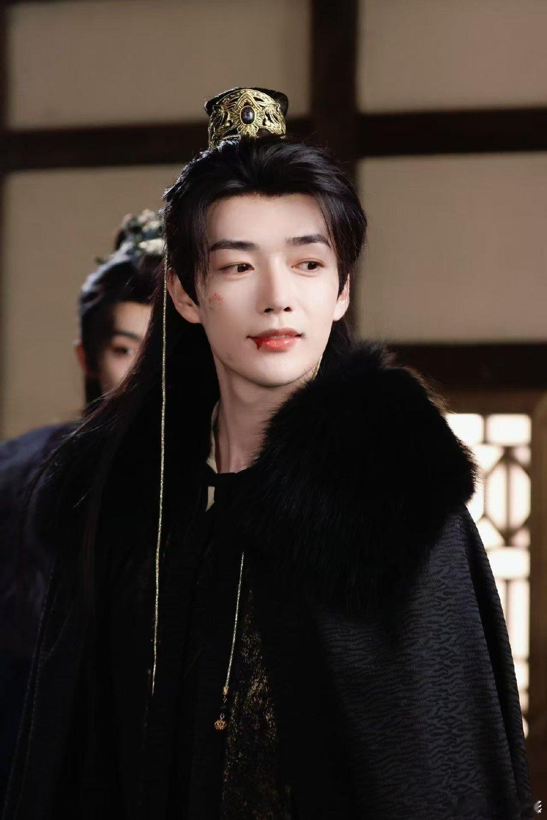 杨洋新剧男二林凯姐妹们，杨洋新剧《月都花落》男二林凯，这人设太惊艳了，开播肯定要