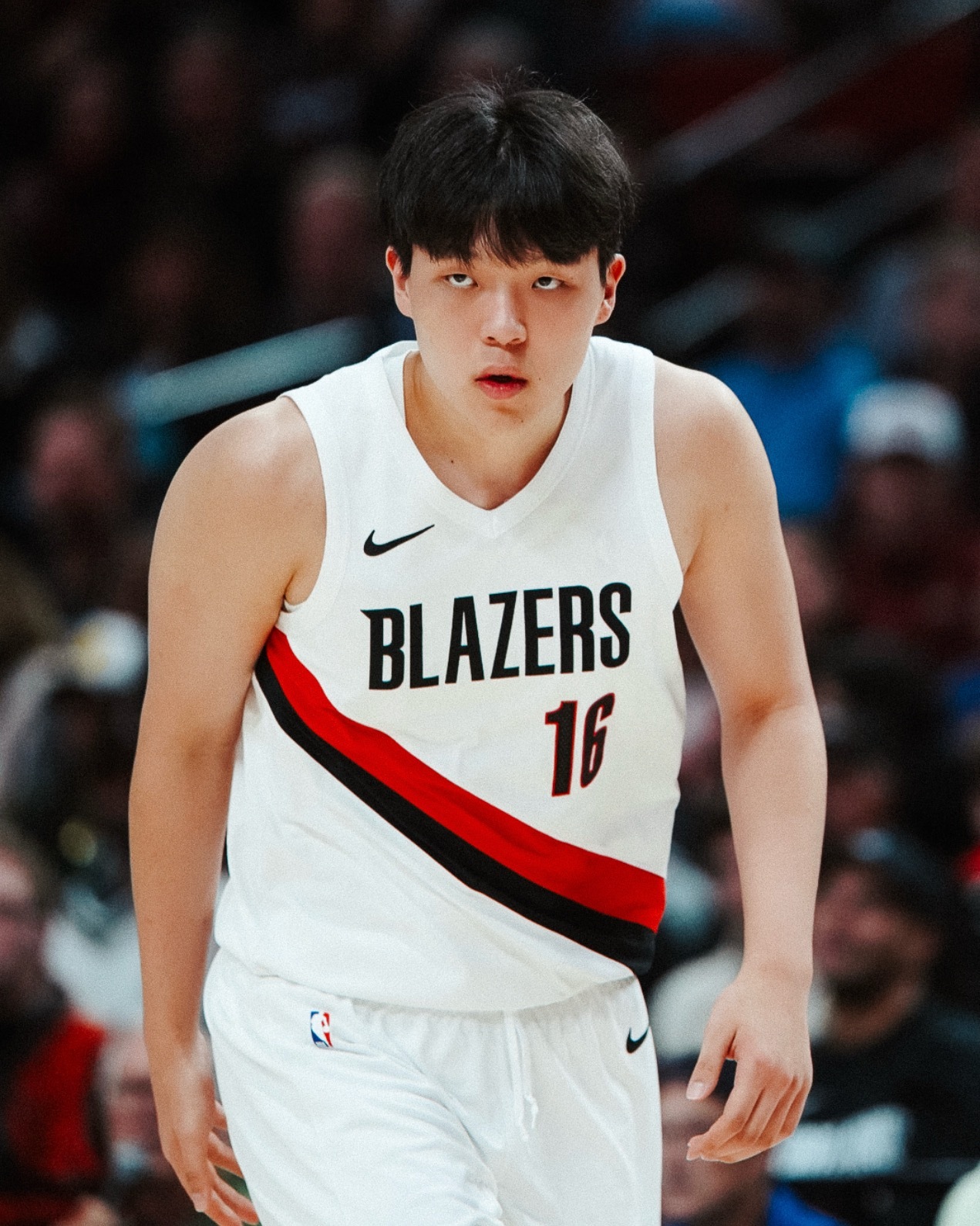 开拓者官宣：球队已将杨瀚森￼下放至G联盟混音队。他将出战本周末的两个客场比赛，对