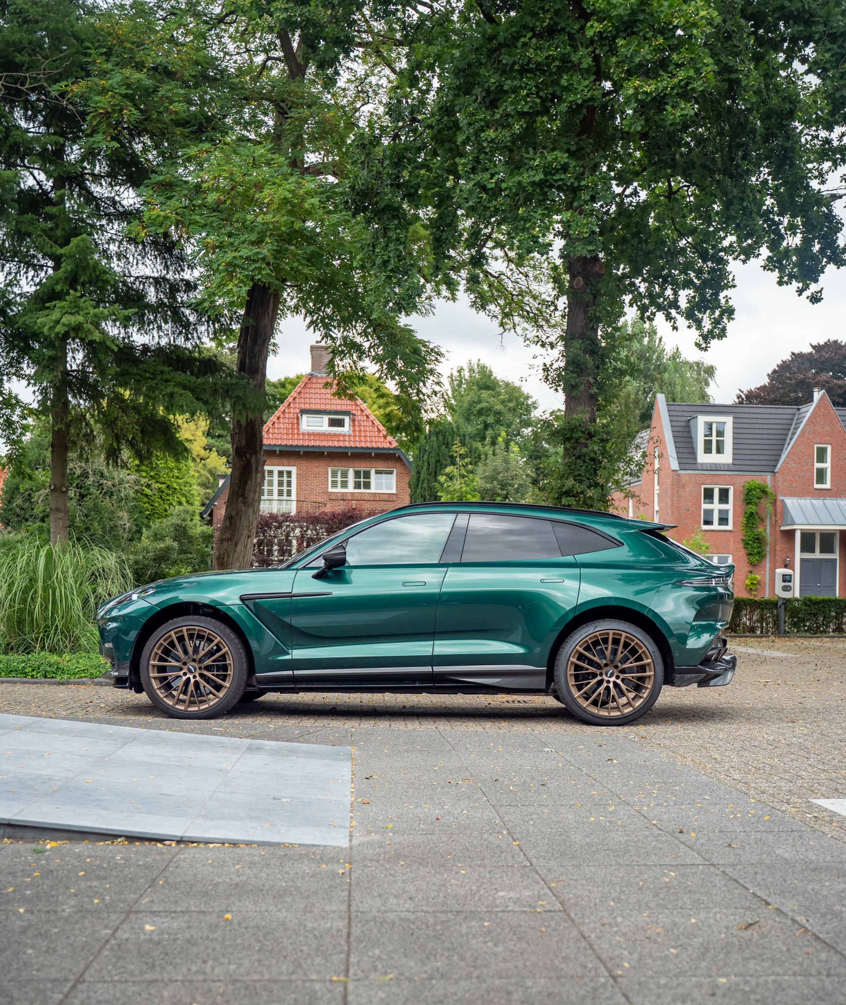 Aston Martin DBX707astonmartin阿斯顿马丁阿斯顿·马