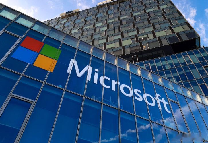 【微软亚马逊或被欧盟反垄断监管】近日，据彭博社报道，微软 Azure 和亚马逊云