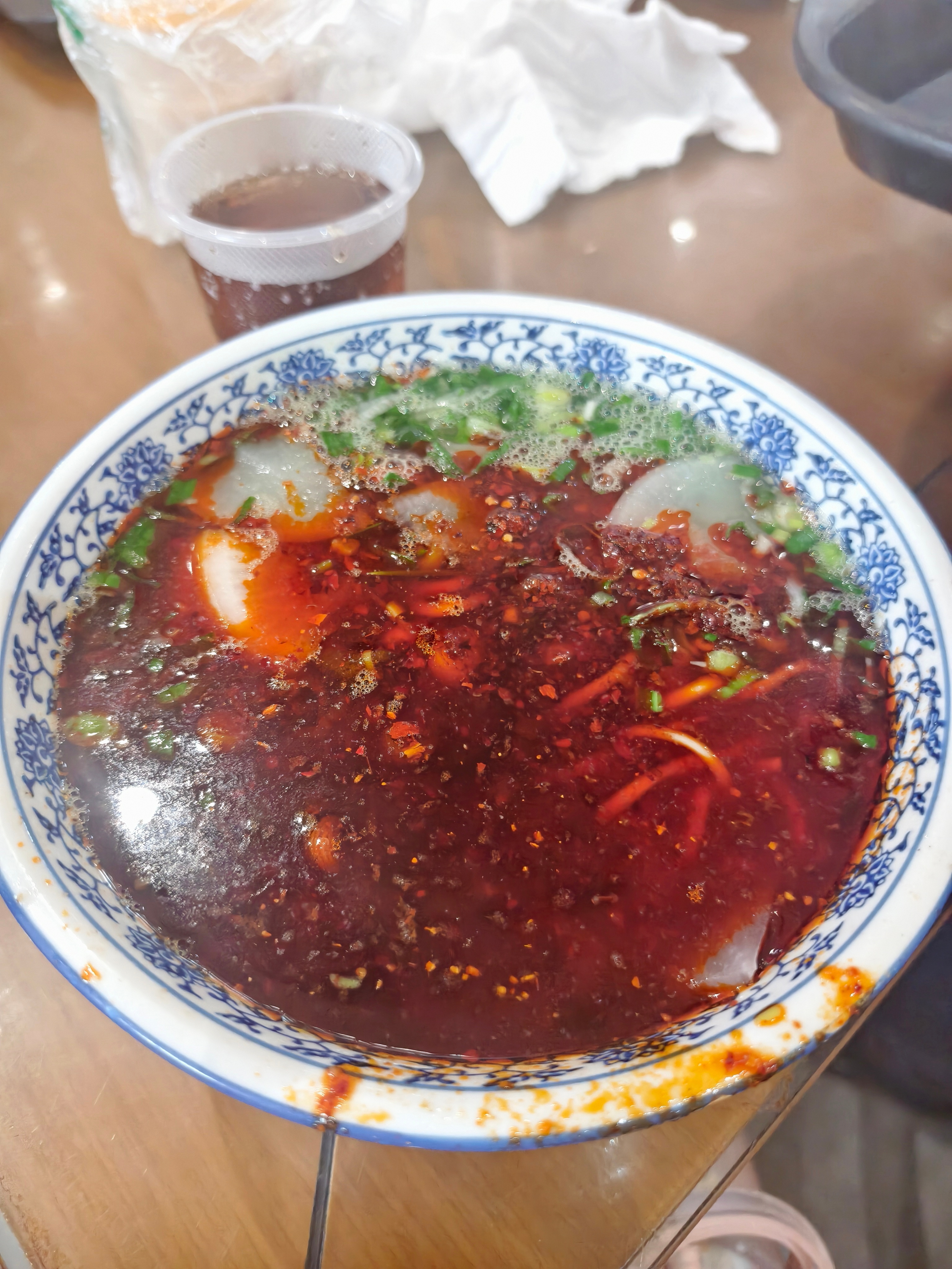 不加辣子的牛肉面是没有灵魂的！ 