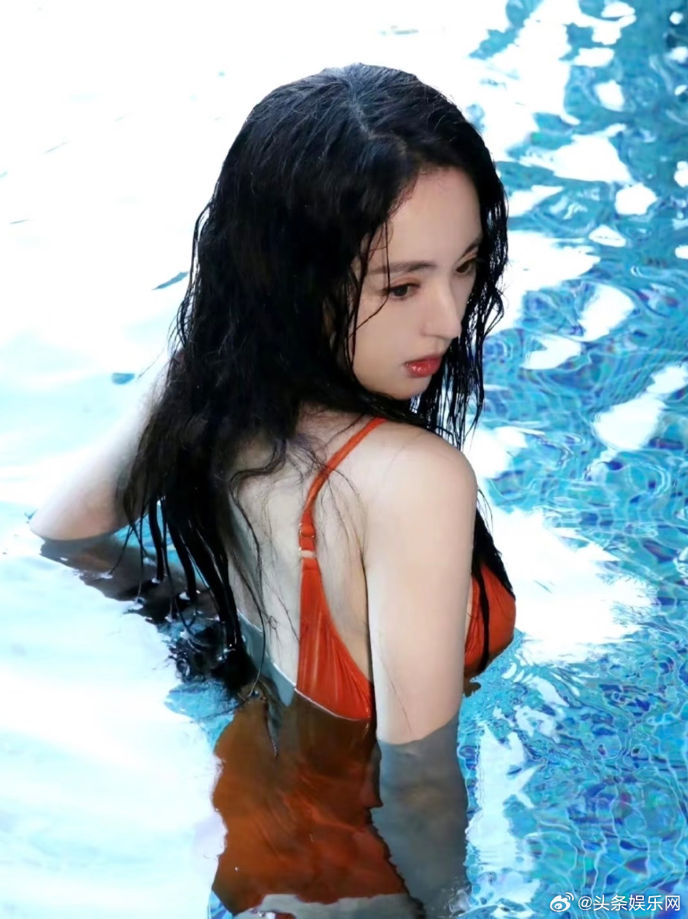 是董璇的话嫁市长也很合理了 董璇真的演出了刘芬那种朴素但很美丽的感觉，这个选角真