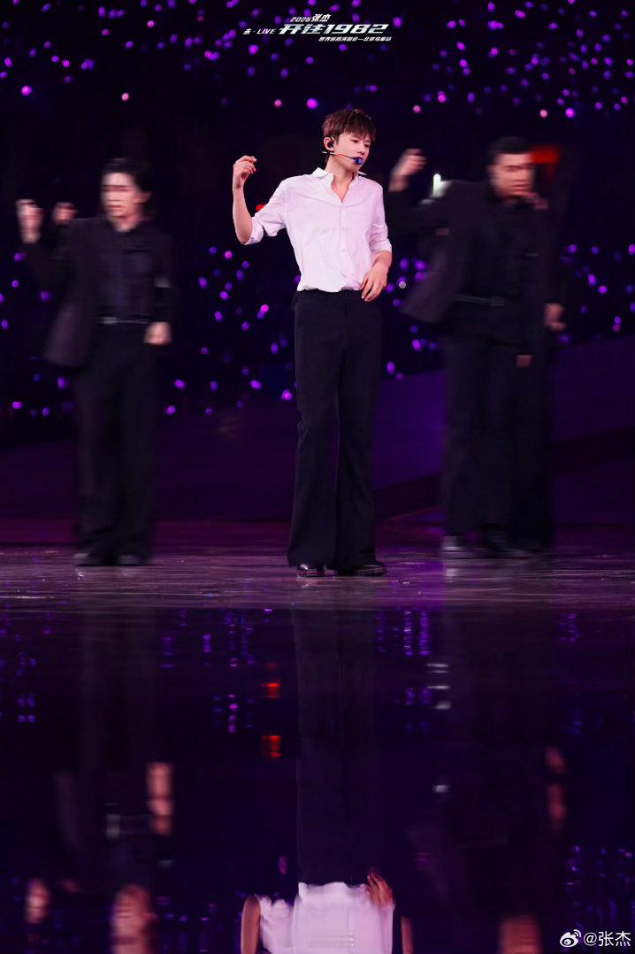 张杰大梦不醒梦回无忧渡张杰我想起来我全想起来了 鸟巢现场听到张杰唱《大梦不醒》，