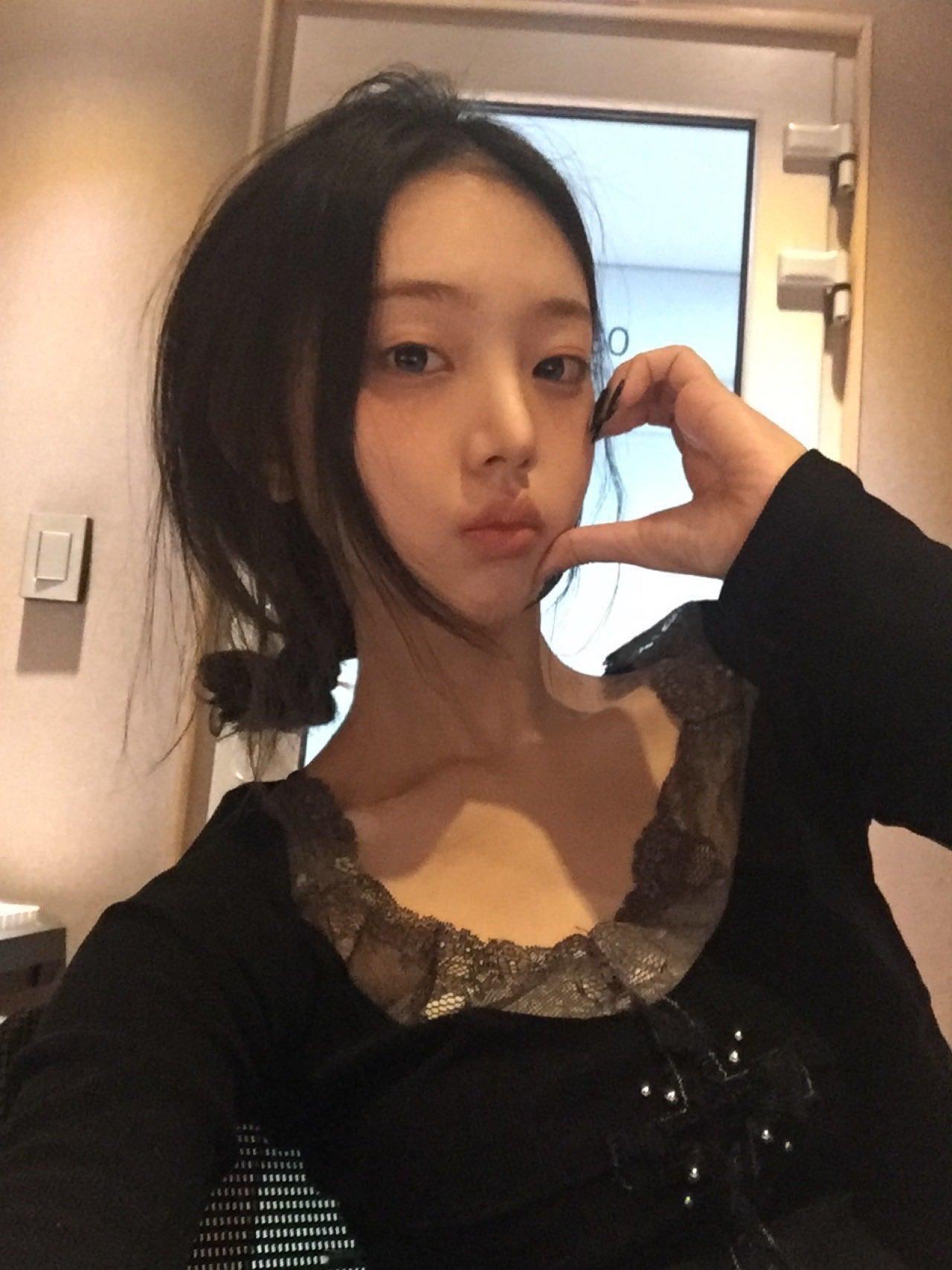 260423 KiiiKiii LEESOL李修旻 