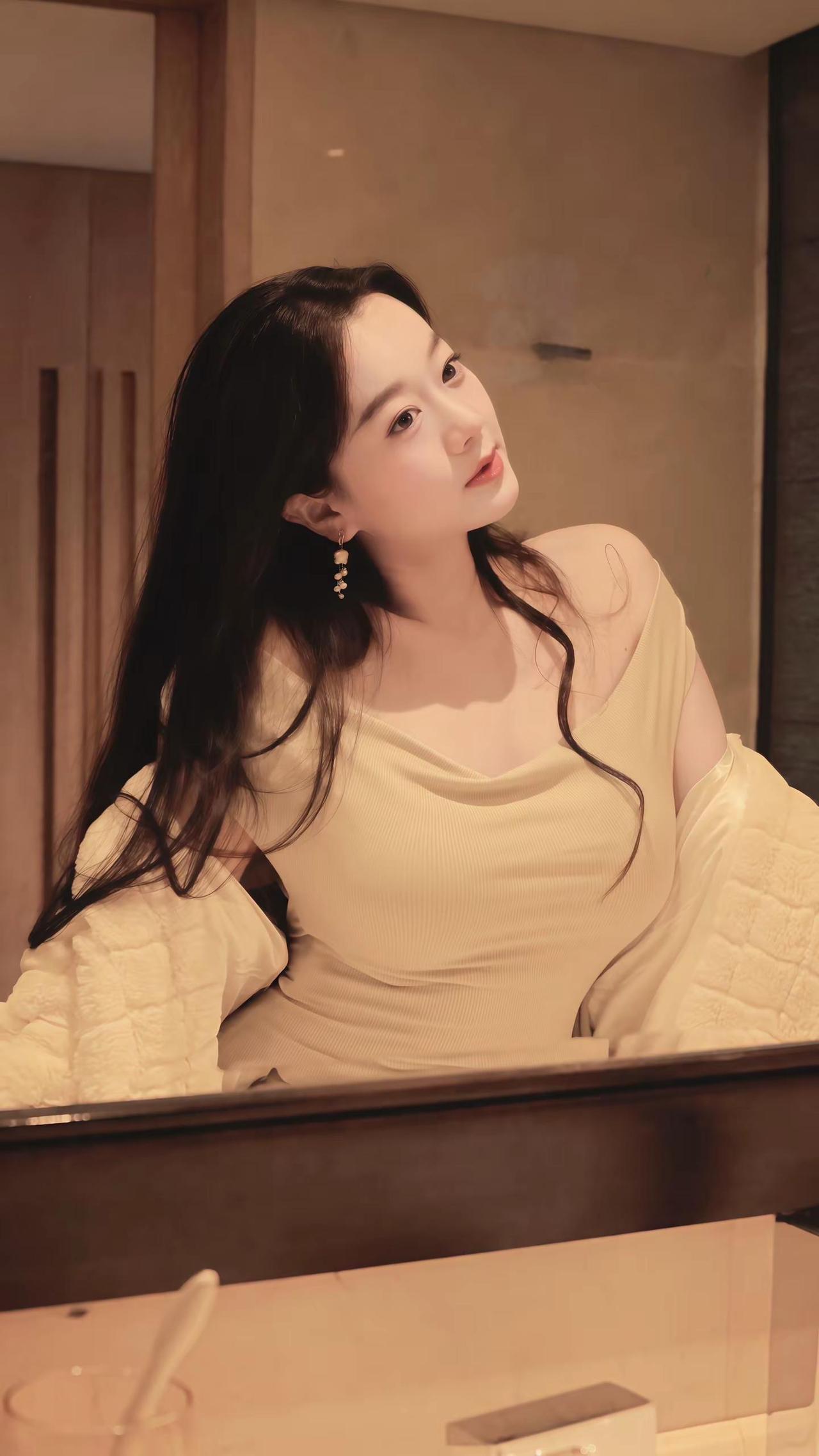 偷走她的几分美