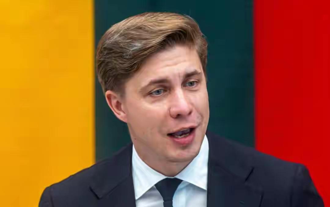 中国外交官已全部撤离，这个国家反对统一，现在希望中方给个机会
 
这一次，立陶宛