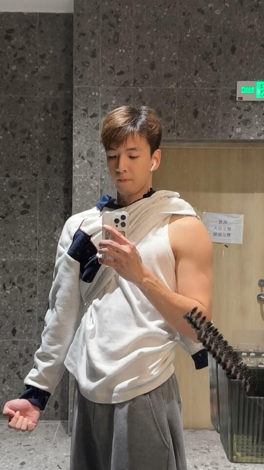 1️⃣个健身博主