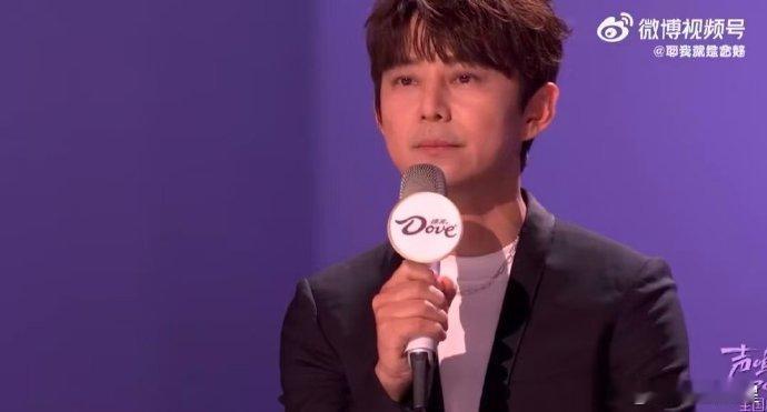 《声鸣远扬》总决赛太刺激！那英当场向何老师发难，请求将晋级名额增至三个，何老师淡