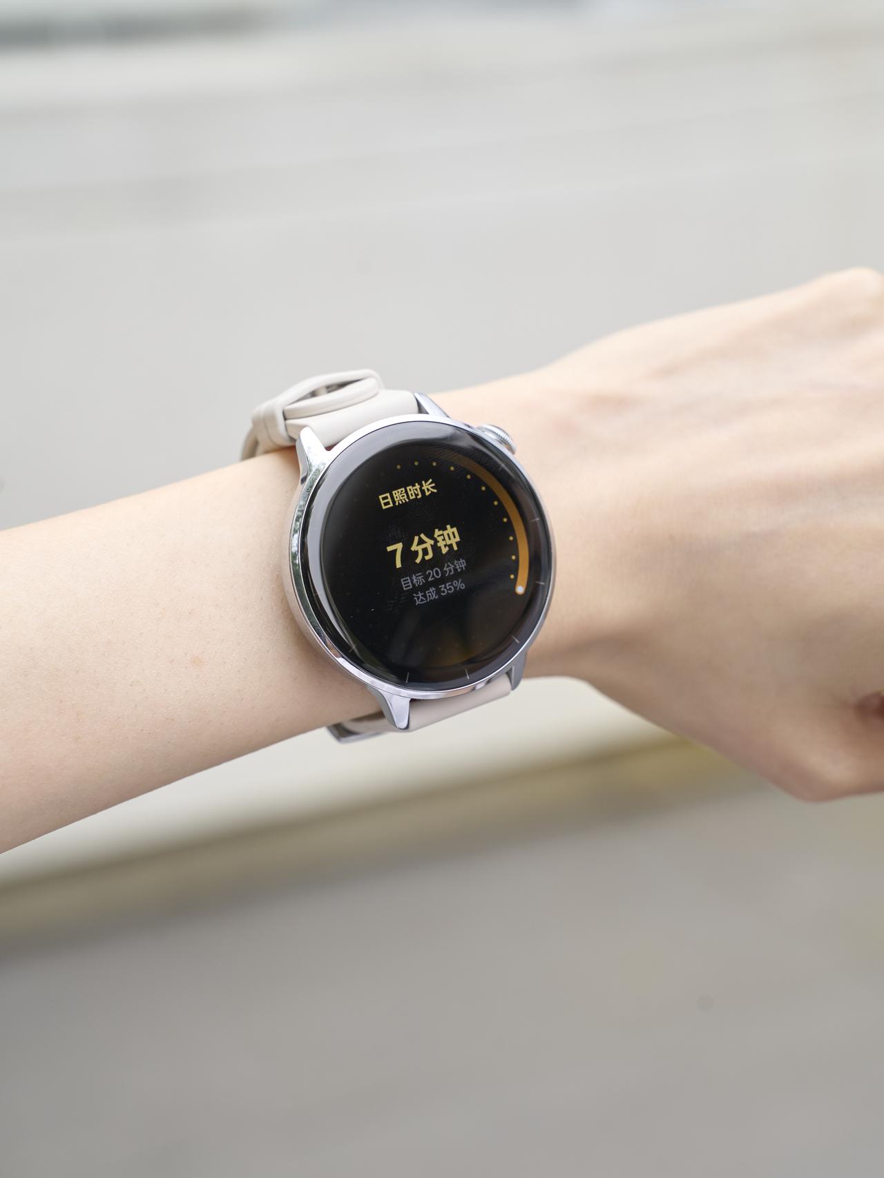 OPPO Watch X3 Mini怎么知道我晒了多久的太阳？

清明这几天一直