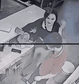 绝对是惯犯[捂脸][捂脸][捂脸][捂脸][捂脸][捂脸]