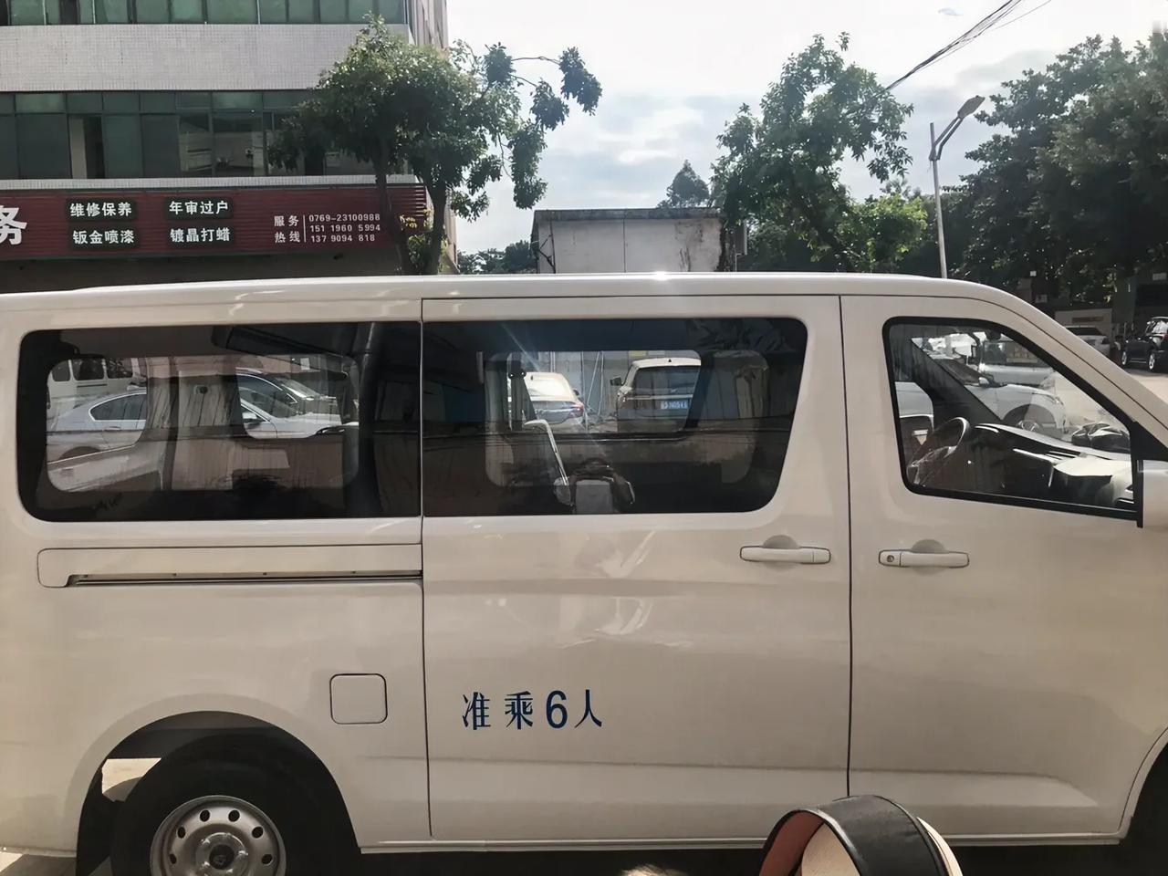 #随手拍一张风景照# 
我脑子里全是钱，
不知道怎么拿出来。