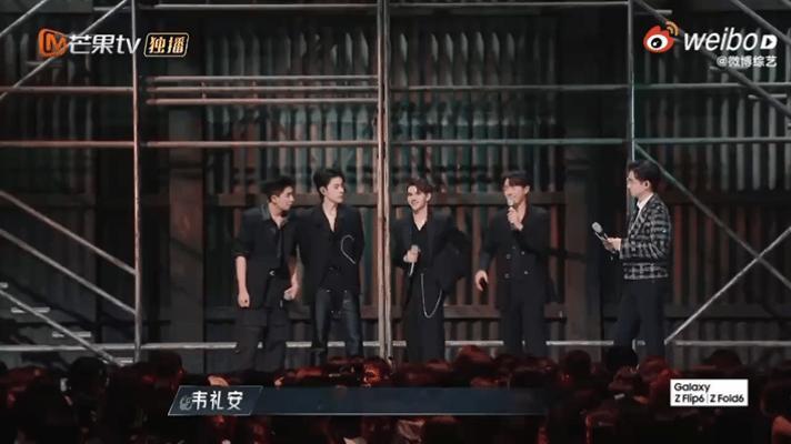 #焦迈奇模仿到了庆怜口音的精髓#焦迈奇模仿庆怜说话的口音真是模仿到了精髓啊，有一