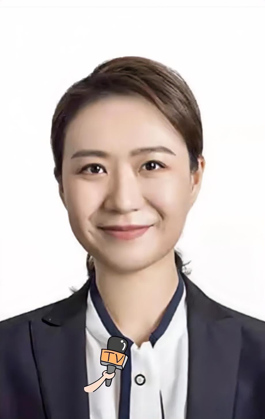 落马的美女“内鬼”被查：
顺利提拔处级，干了5年内鬼被查，大家关心的不是她贪腐，