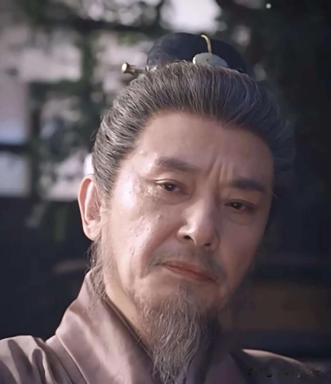 第一次在一位老年人脸上看到“漂亮”这两个字。