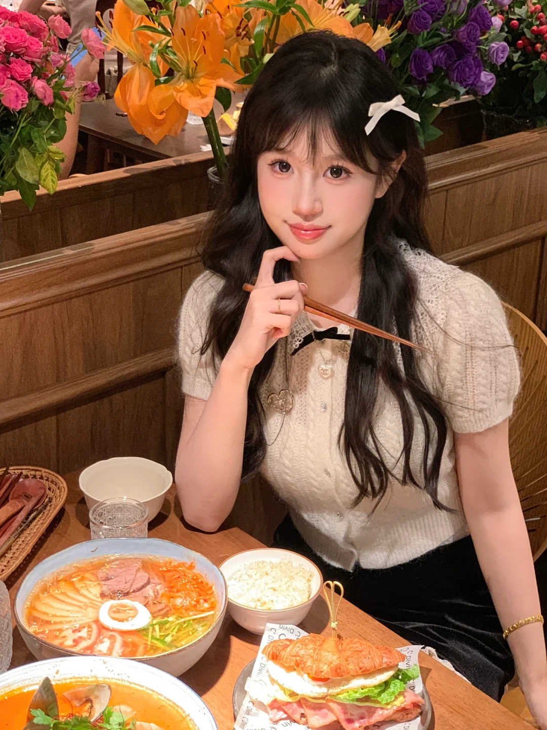 i人小幅度吃饭拍照姿势🍝速速来学!!