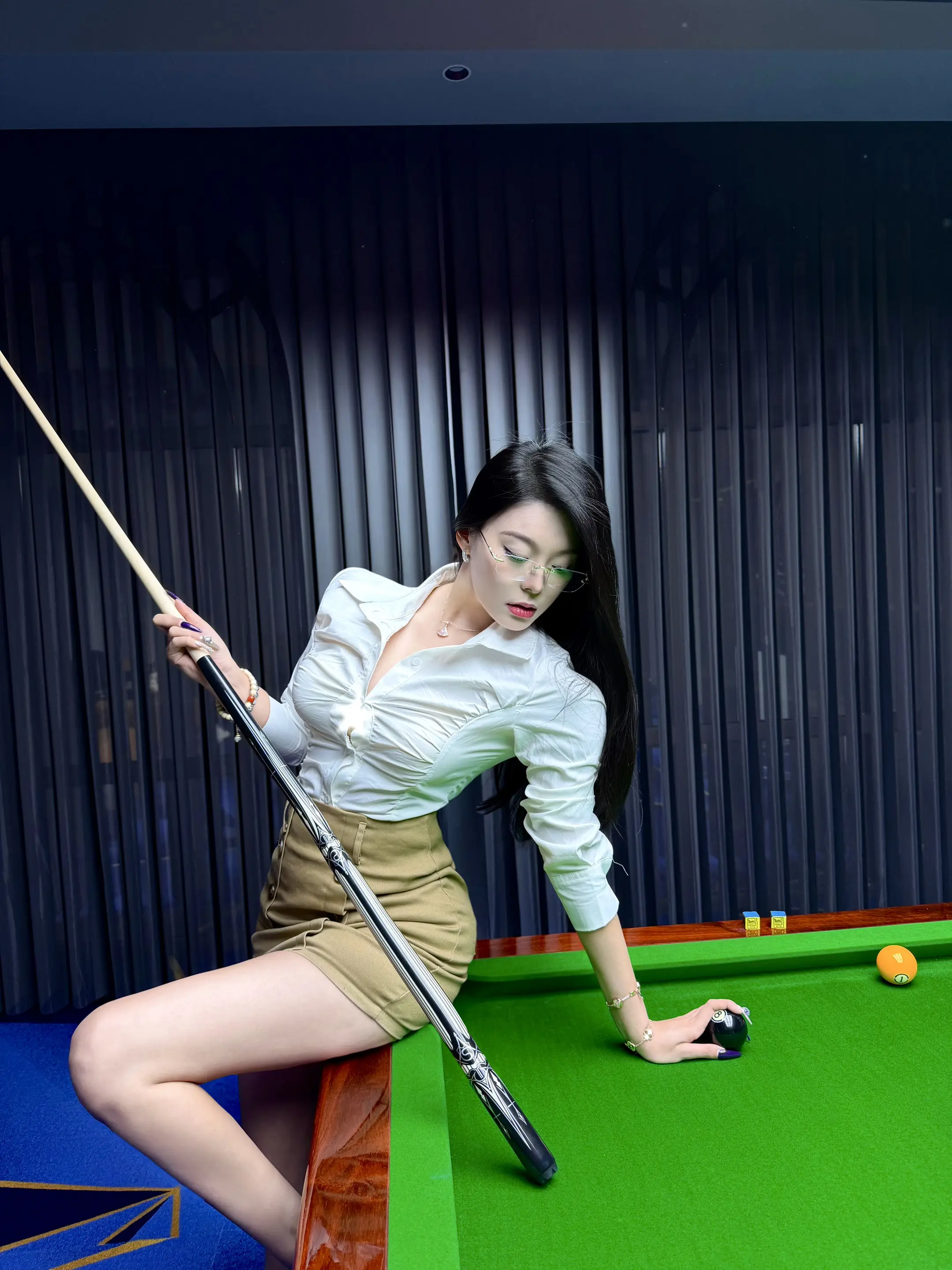 一起打台球吗🎱。
