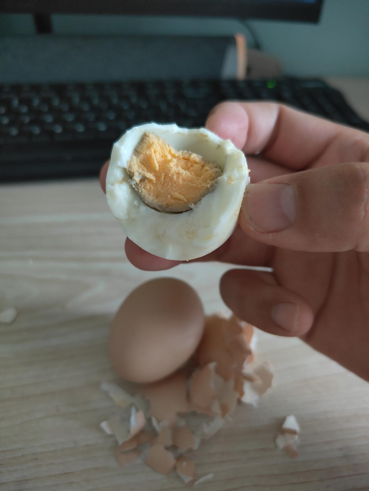 没一句假话照样可以骗人！
酥就是油多，脆就是糖多，磷脂就是全脂，磷脂就是全糖，蔗