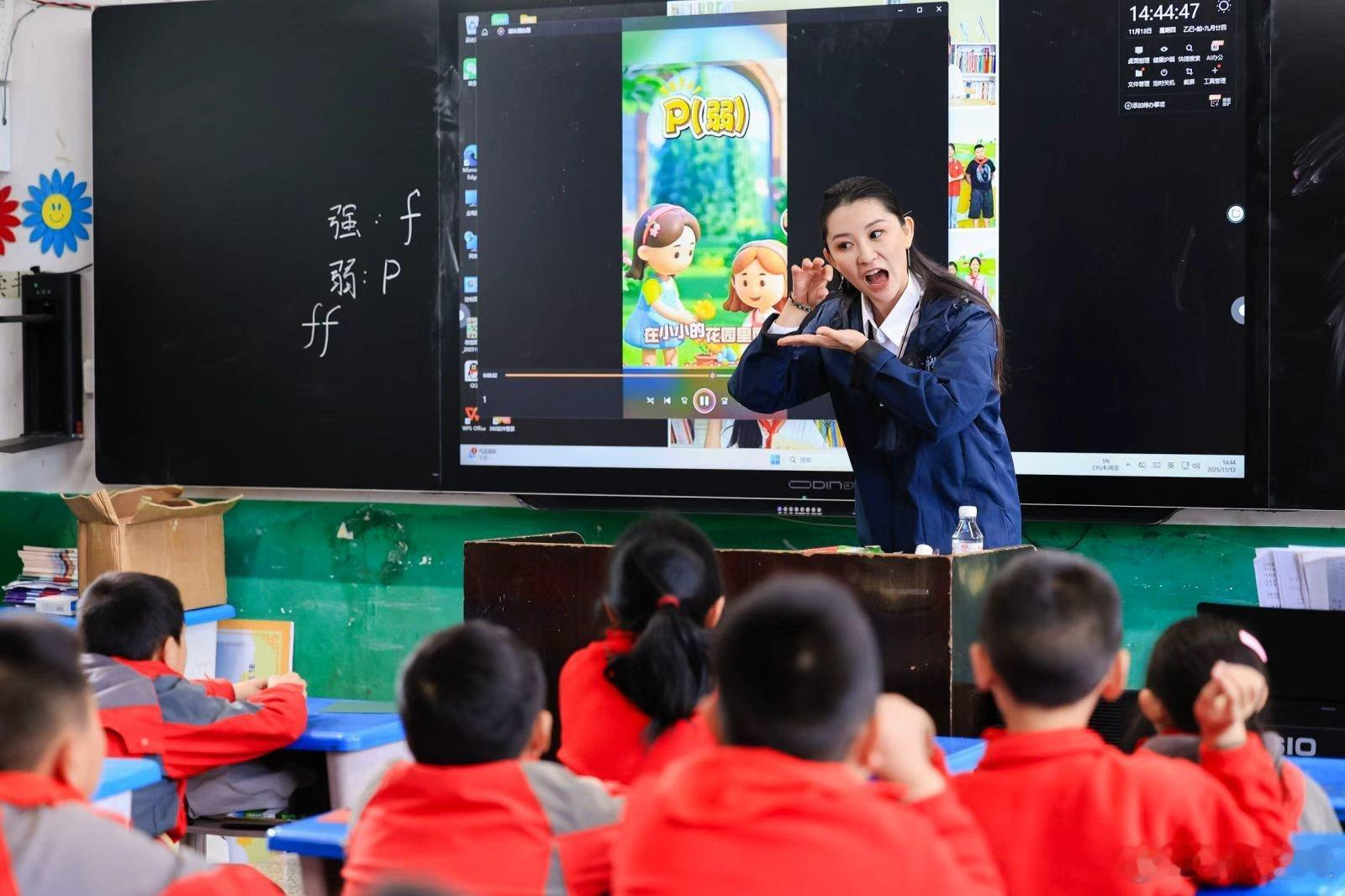 关注乡村教育，从来不是一句口号。是留住一位老师，是捐赠一套器材，是传递一份关注。