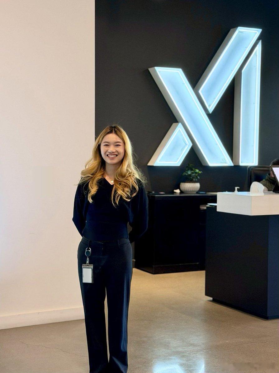 华裔人加入xai和SpaceX不知道年薪是不是又刷新认知SpaceXxai