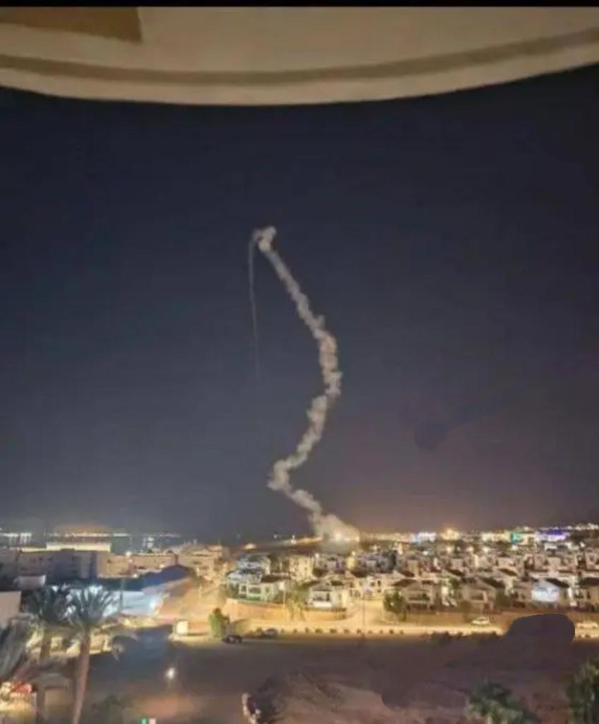 当地时间3月2日下午至3日上午，伊朗对以色列的导弹攻击力度稍有减弱后，于3日下午