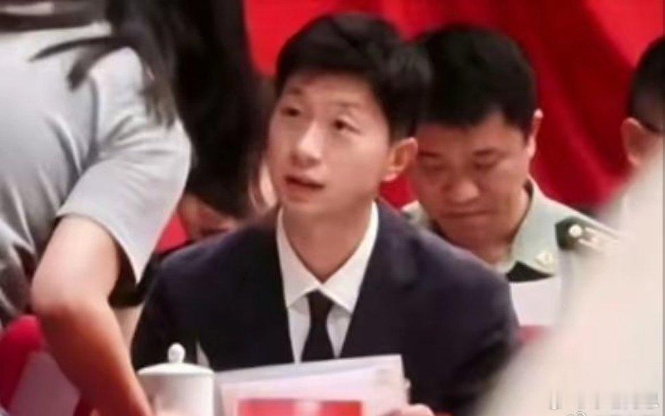 马龙当选全国青联副主席恭喜马龙当选全国青联副主席！科普一下，青联委员会是由全国各