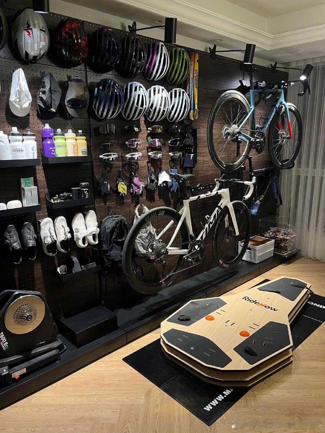 这又是谁梦寐以求的车房 （