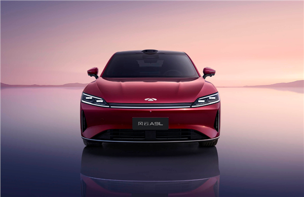 喏，奇瑞风云A9L上市了哈🚗C级车身段，轴距3米，售价14.99万起，置换后更