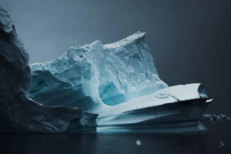 北极，冰山 
摄影师：Jan Erik Waider