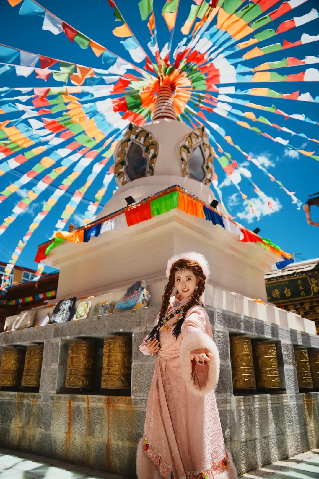 独克宗古城拍照太美🏰